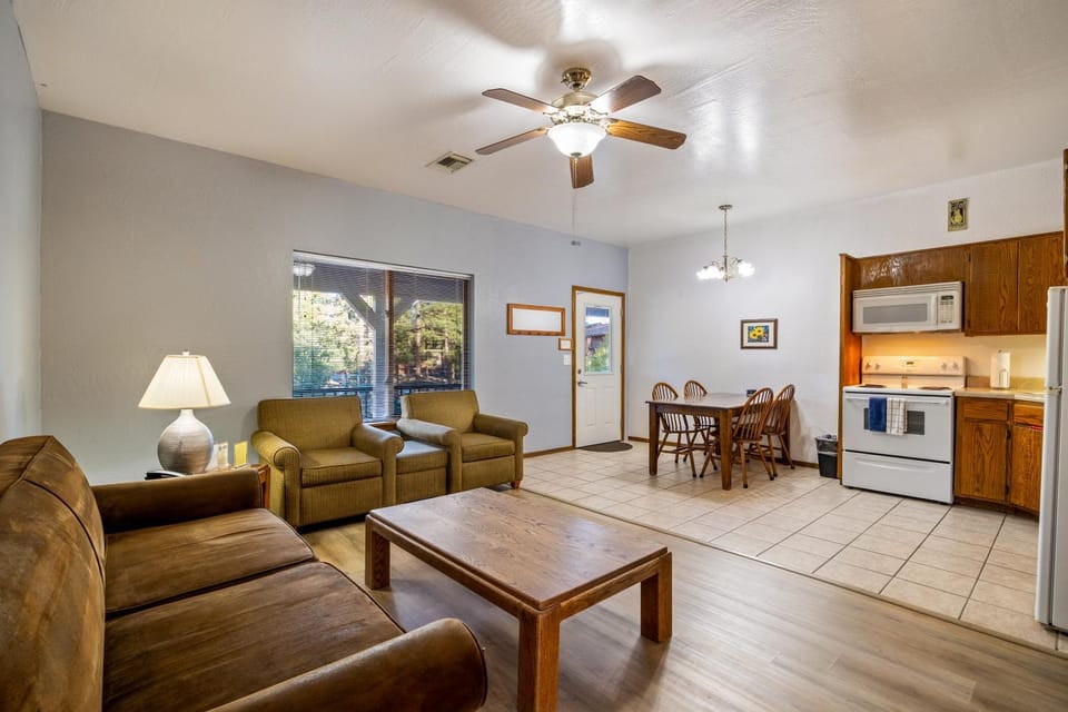 Juniper-Santa Fe Upper by Roundhouse Resort and Spa Apartment in Arizona
