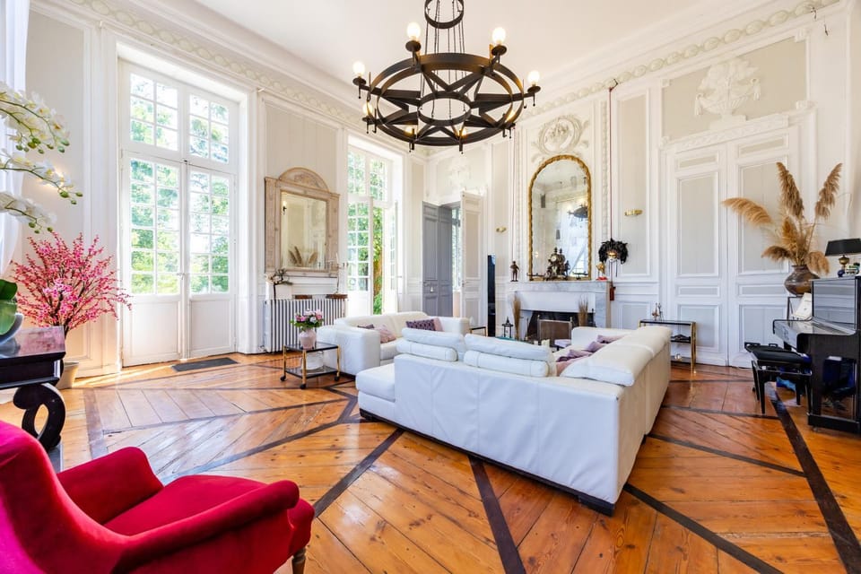 Château Puybarban Bed and Breakfast in Nouvelle-Aquitaine