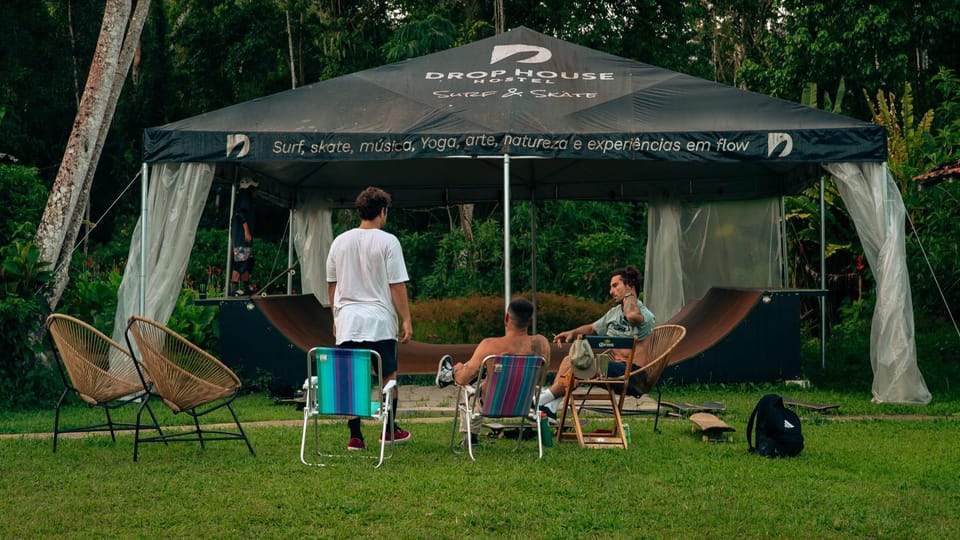 Drop House Hostel - Surf & Skate - Itamambuca Hostel in State of São Paulo