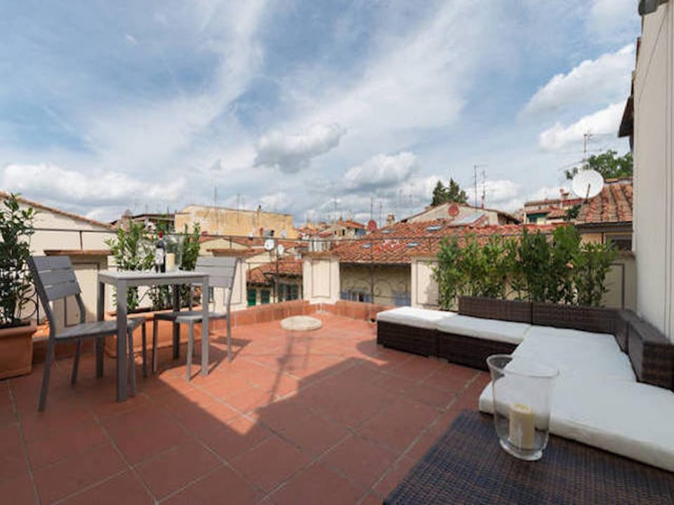 Balcony/Terrace, City view
