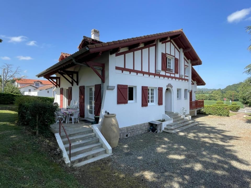 Ateka House in French Basque Country