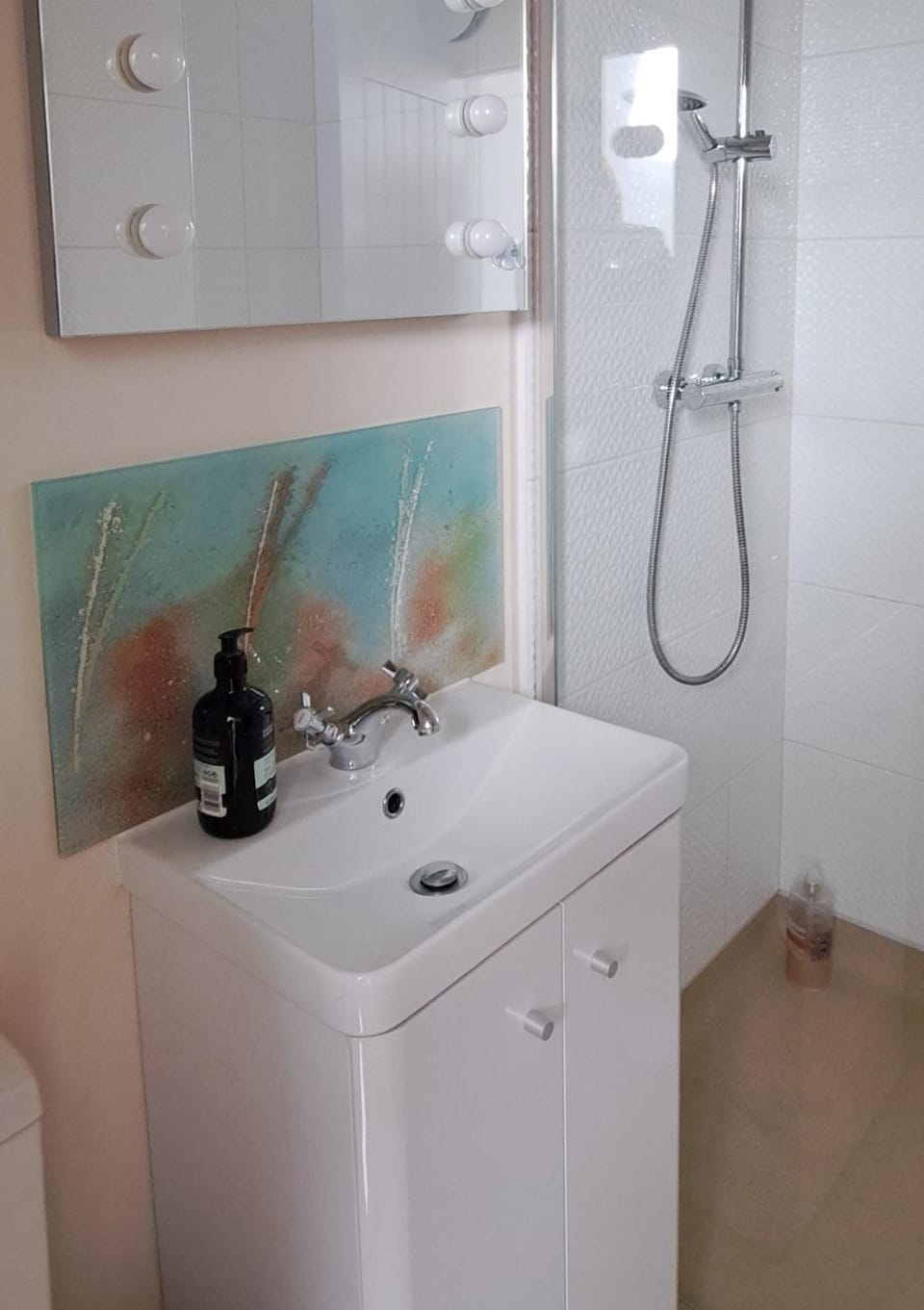 Ty Heulwen Studio Apartment in Saint Davids