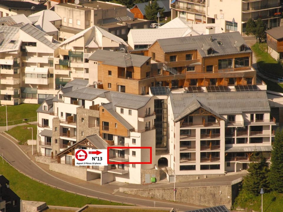 Appartement à Gourette - 8 pers, piscine, animaux admis - FR-1-860-2 Apartment in Nouvelle-Aquitaine