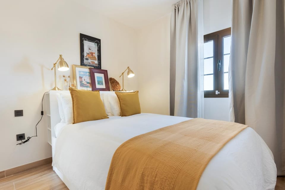 Living room, Bedroom