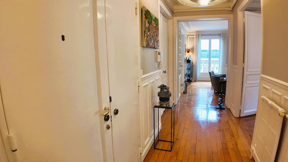 Parisian Elegance in Ranelagh Apartment in Paris