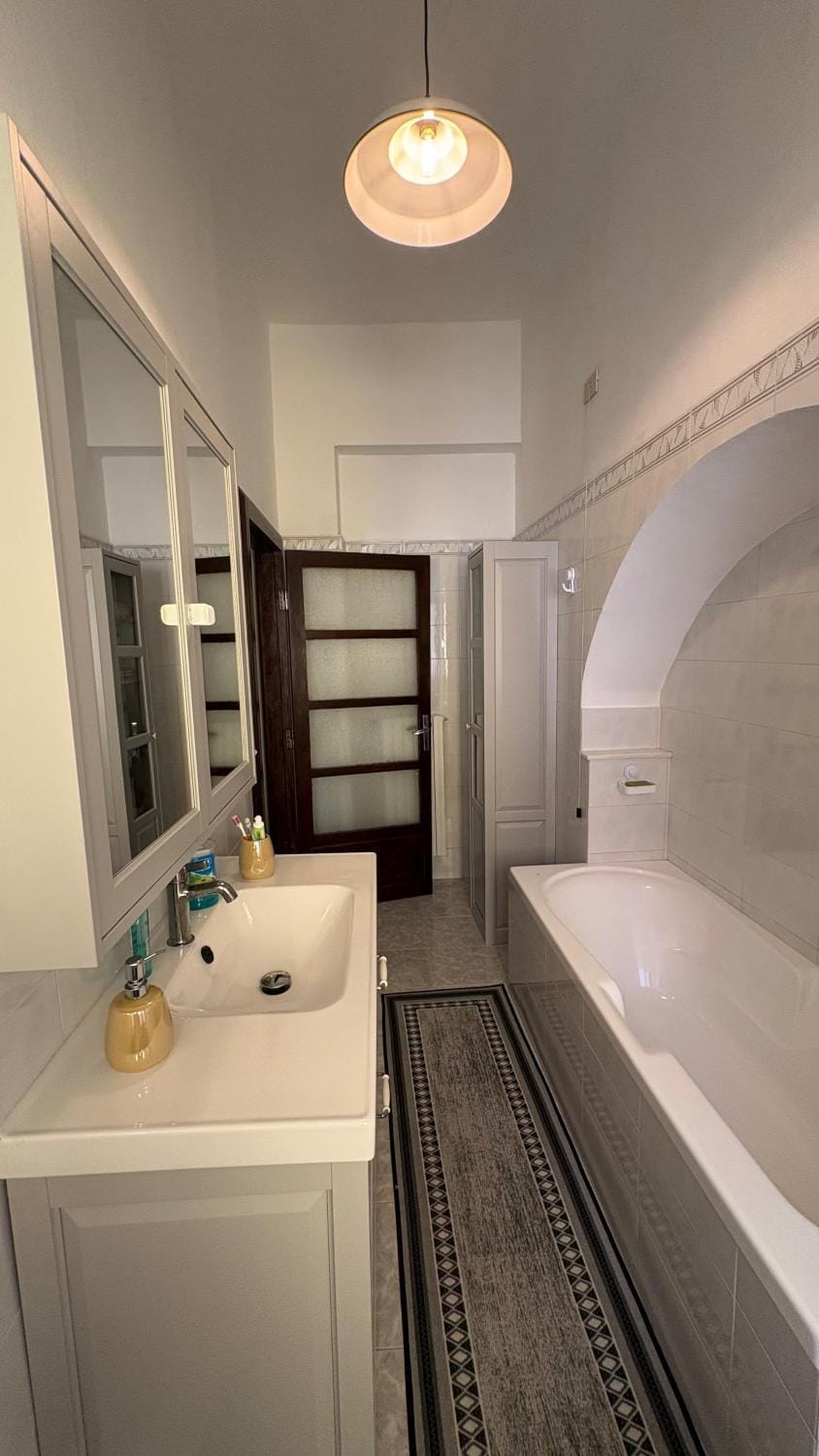 Toilet, Bathroom, Bath, towels