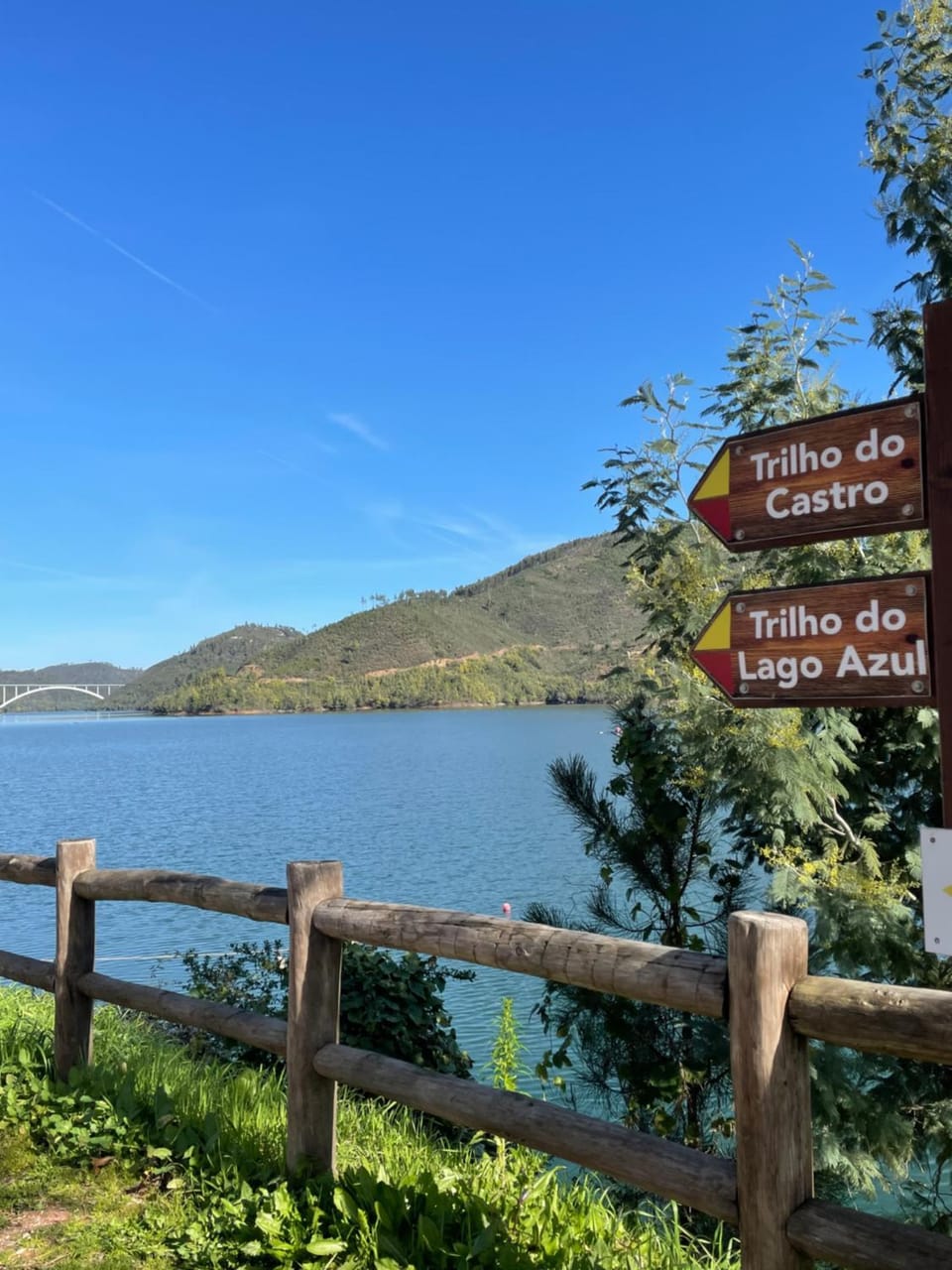 Nearby landmark, Natural landscape, Hiking