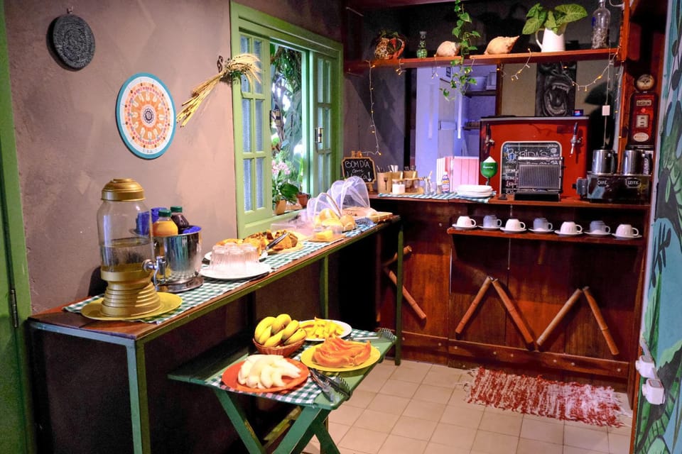 Caiçara Guest House Bed and Breakfast in Ubatuba