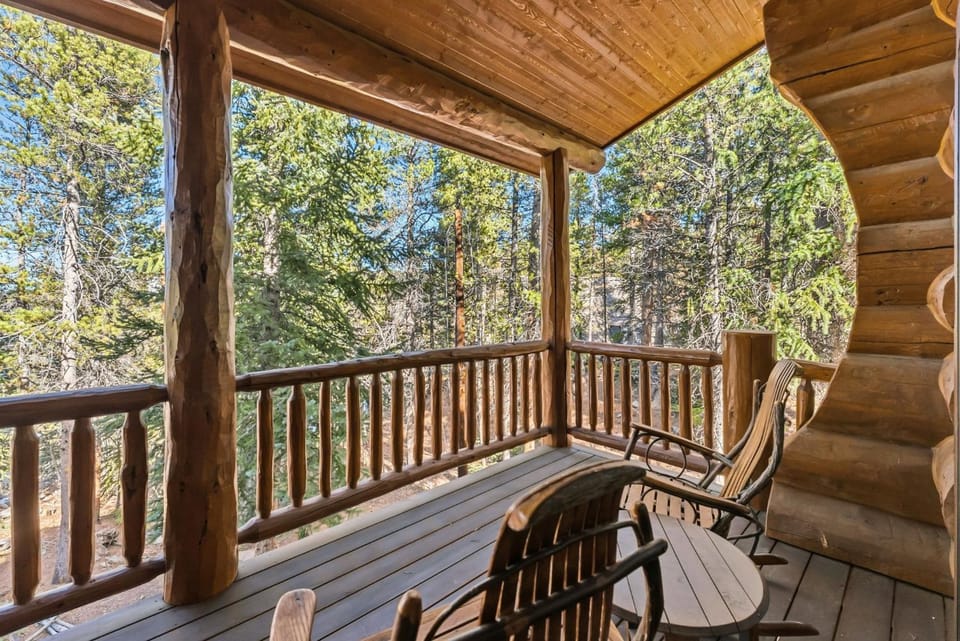 4BR Breckenridge Retreat with Fire Pit House in Breckenridge