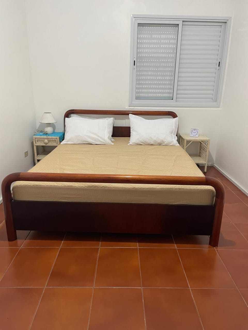 Apartamento meia quadra da praia com excelente localização Apartment in State of São Paulo