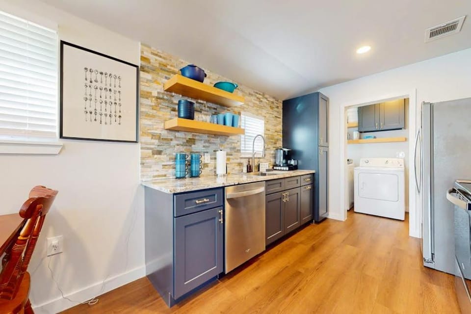 East Villa Real House in Austin
