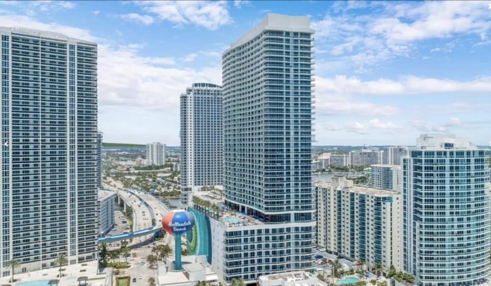 Property building, Bird's eye view