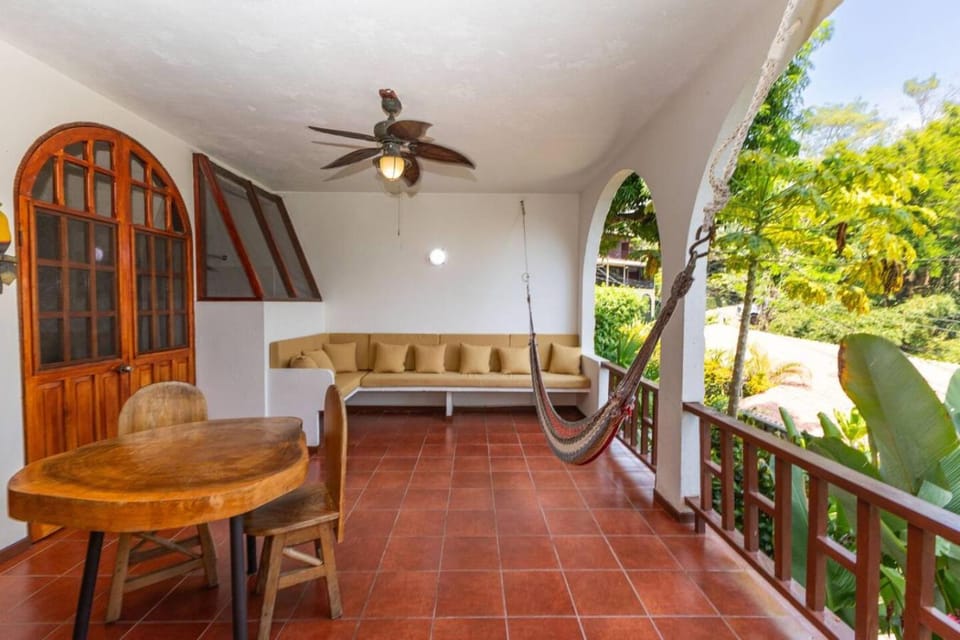 Villas El Parque 18B Central Studio Apartment Apartment in Quepos