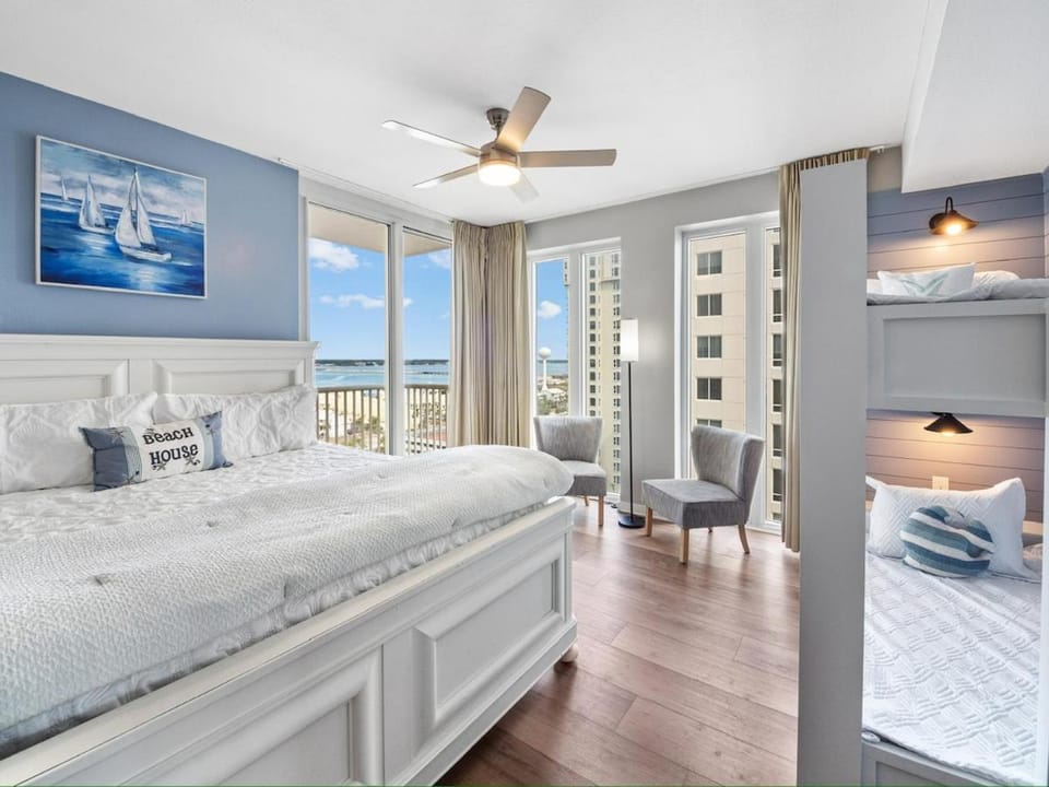 Mermaid Manor Apartment hotel in Pensacola Beach