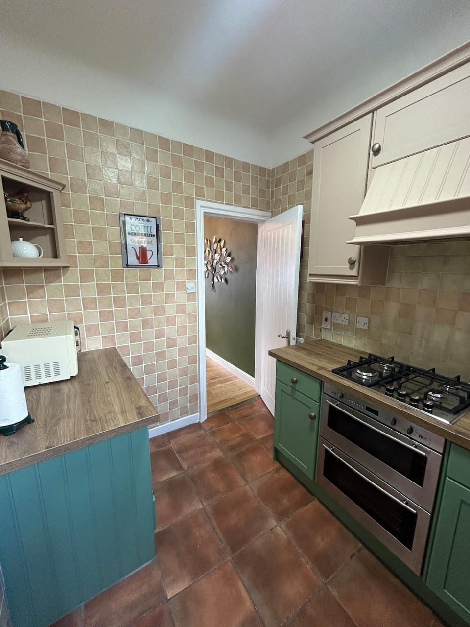 Kitchen or kitchenette, stove