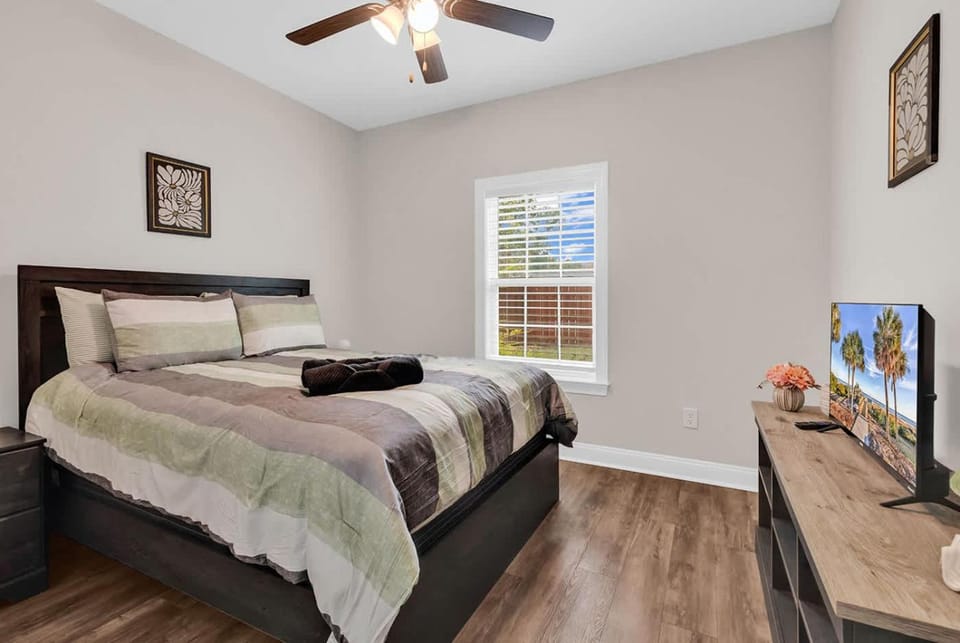Inlet Retreat Near Golf River & Ocean Boat access House in Murrells Inlet
