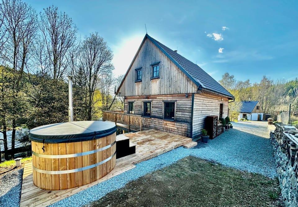 Property building, Day, Natural landscape