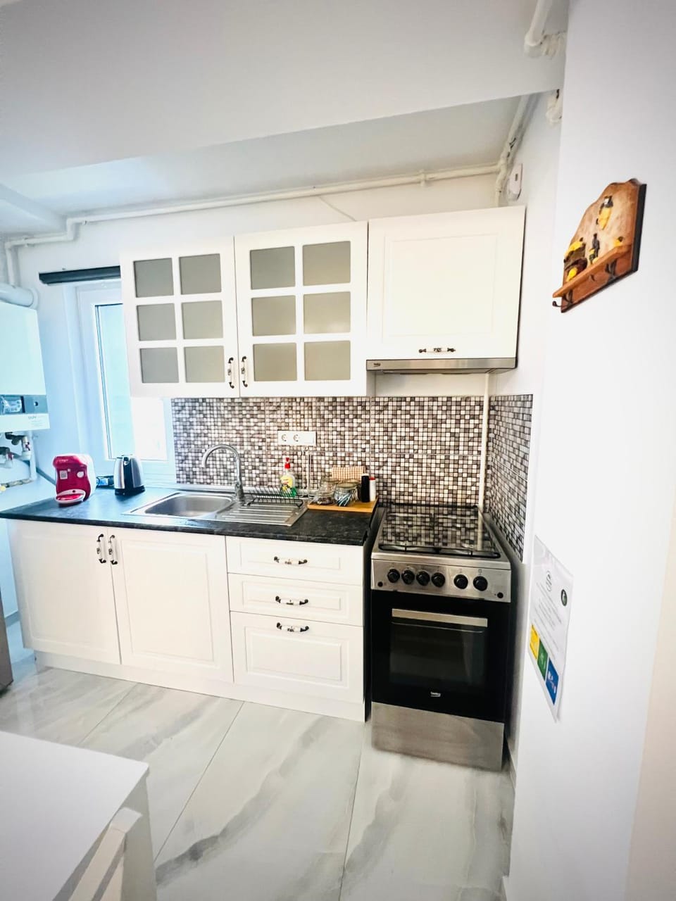 Airport Gardens Studio Apartment in Romania