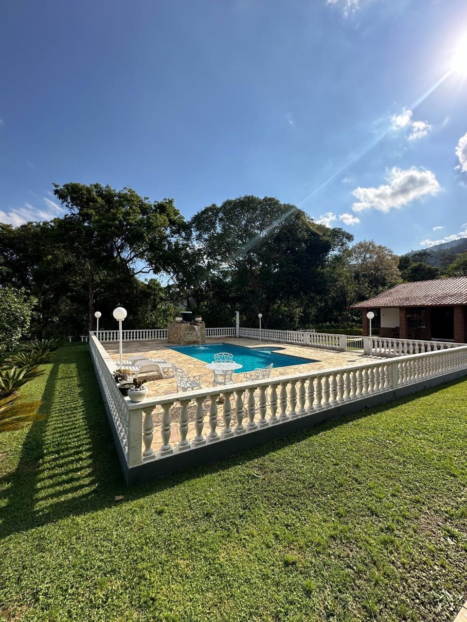 Swimming pool