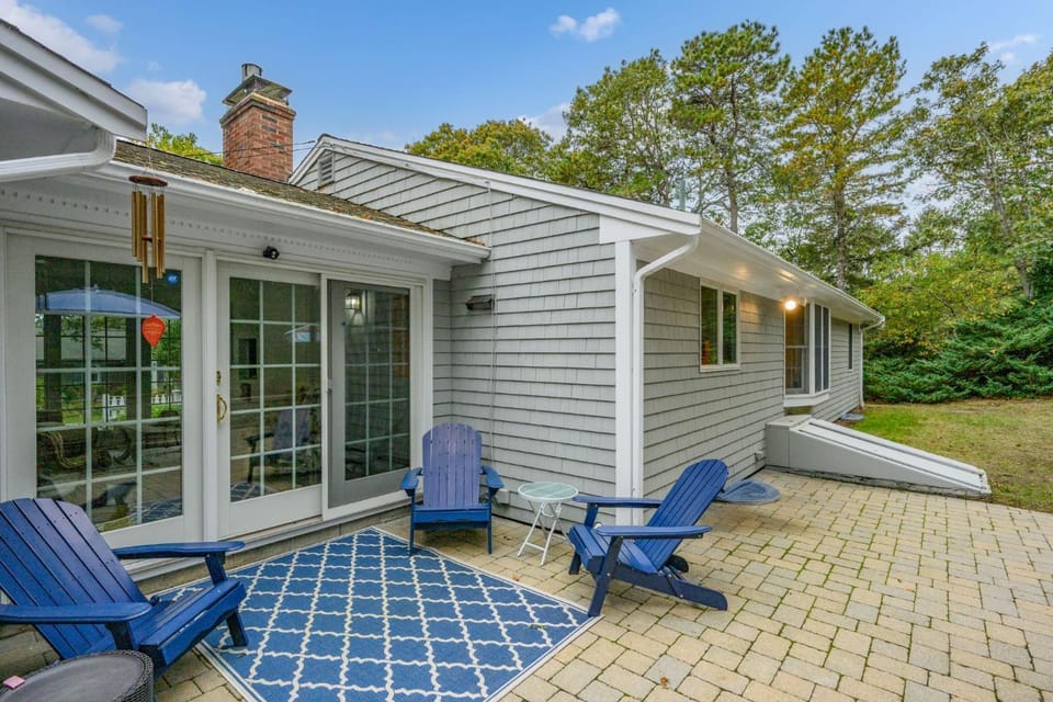 Family-Friendly Harwich Retreat Near Beaches House in South Chatham