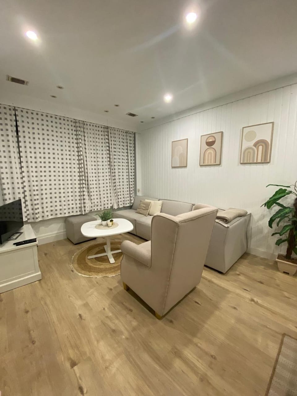 Appartement en plein centre , à 200m de la plage Apartment in De Panne