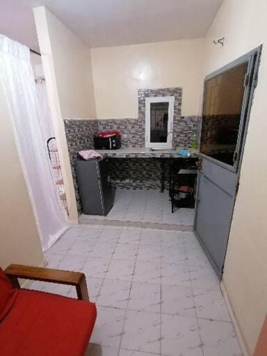 Résidence hibis chez M&B Bed and Breakfast in Saly