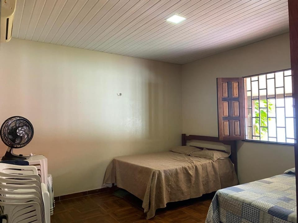 Bed, Photo of the whole room, Bedroom, air conditioner