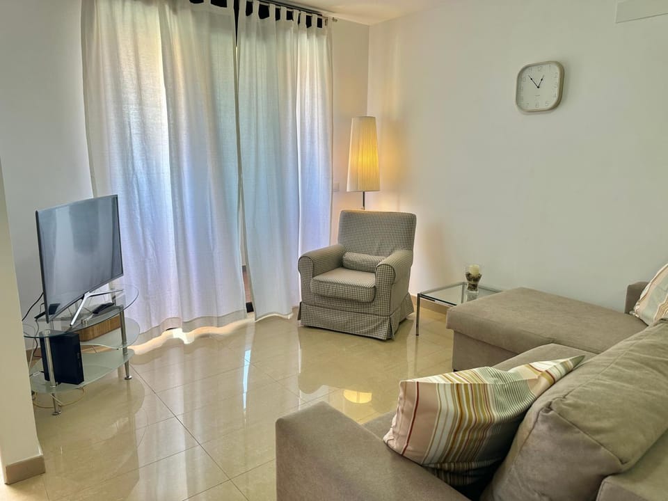 TV and multimedia, Seating area
