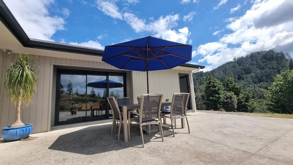 Pheasant Hill Hideaway 10 min to Waihi Beach House in Bay Of Plenty