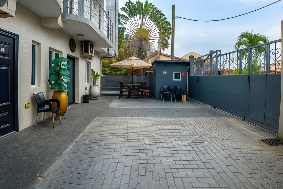Property building, Other, minibar
