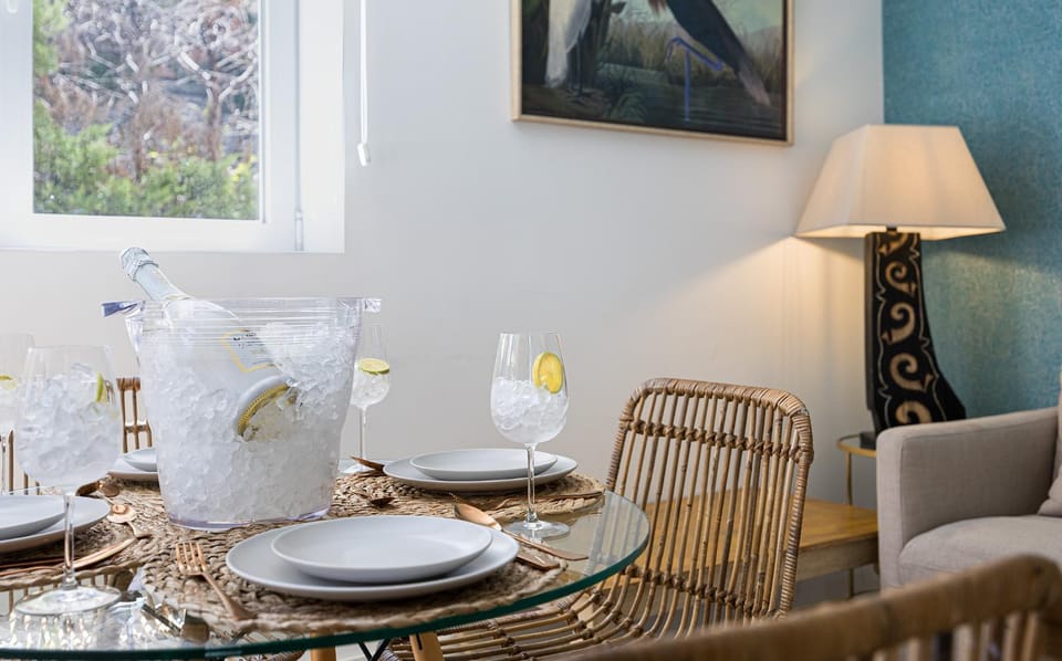 3BR Central Madrid Gem - Rare Private Garden House in Madrid