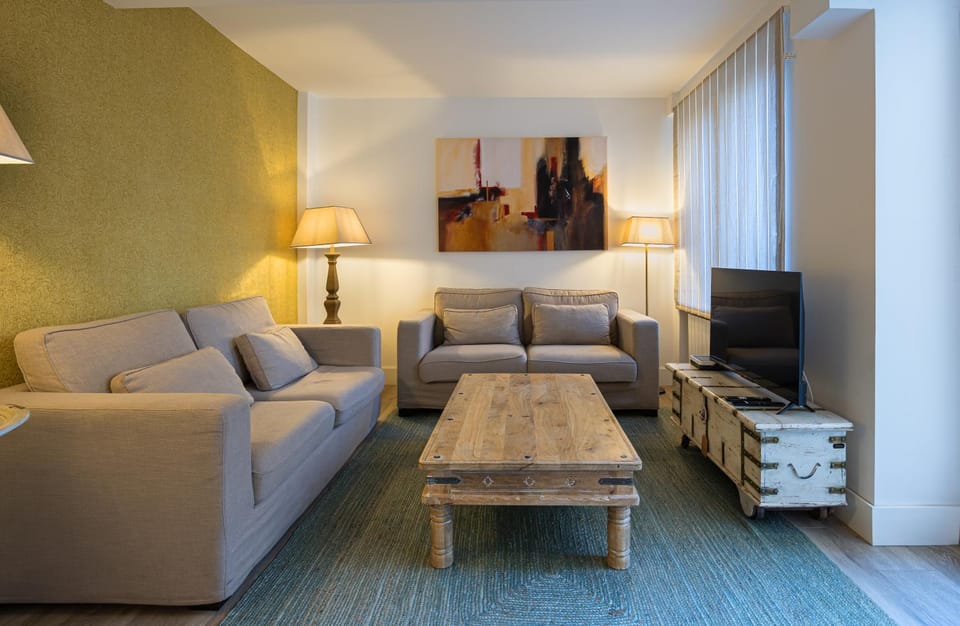 4BR Private Garden - Best Location for Families House in Madrid