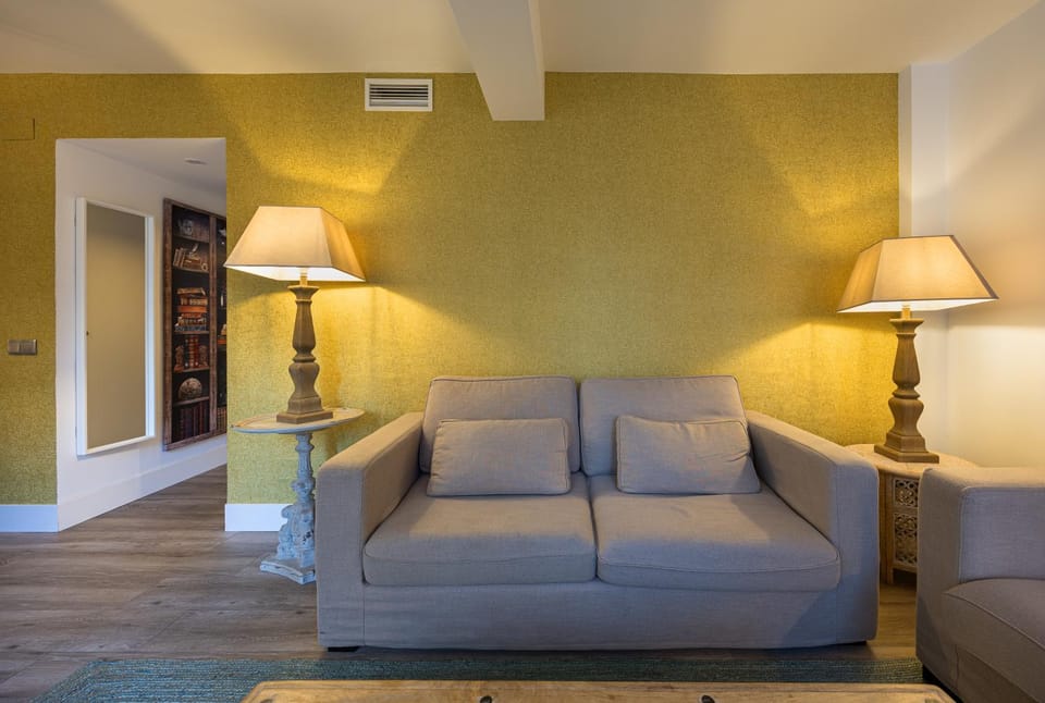 4BR Private Garden - Best Location for Families House in Madrid