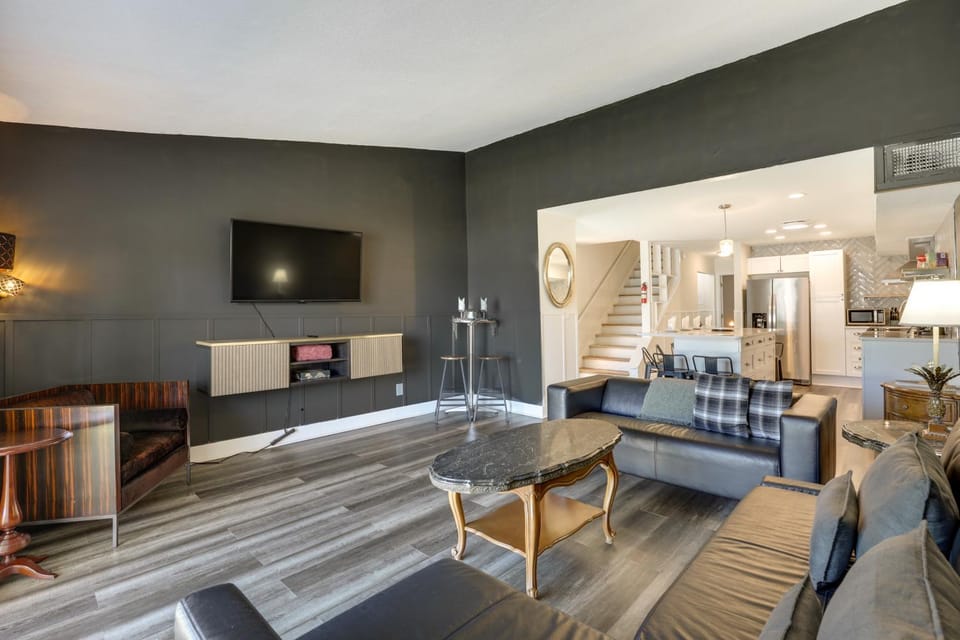 Stylish & Walkable! Pet-Friendly St Augustine Gem! House in Saint Augustine