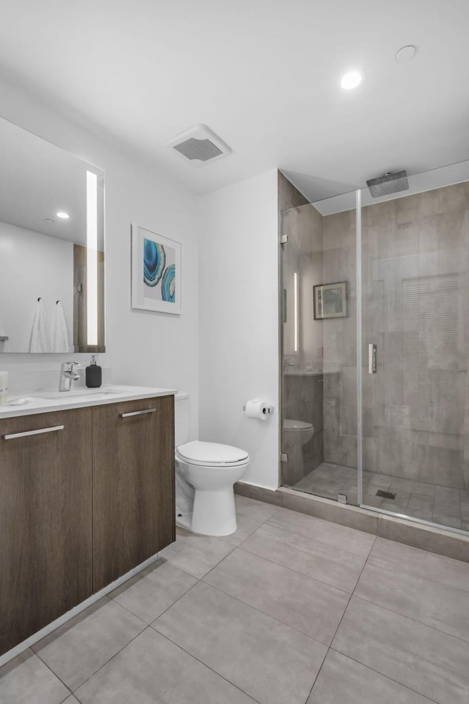 Downtown Luxe Studio Miami Skyline Retreat Apartment in Miami