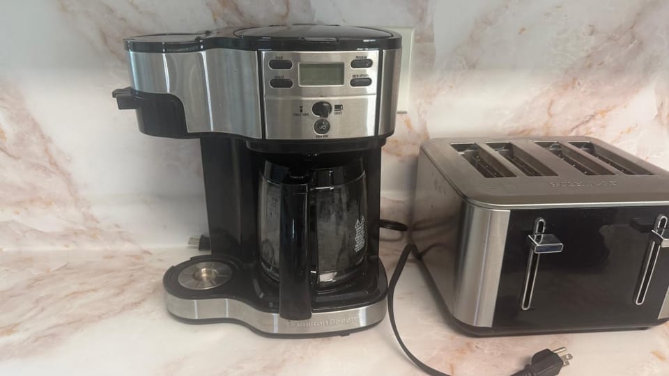 Coffee/tea facilities