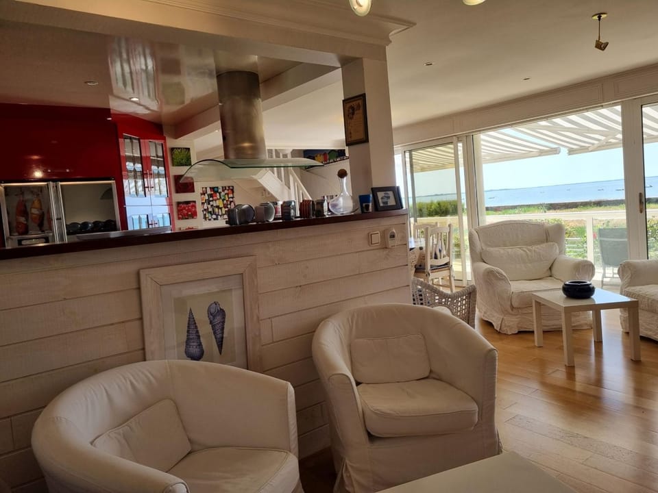 Maison de charme avec Internet, animaux admis, 8 pers, 4 ch, Damgan - FR-1-775-40 House in Damgan