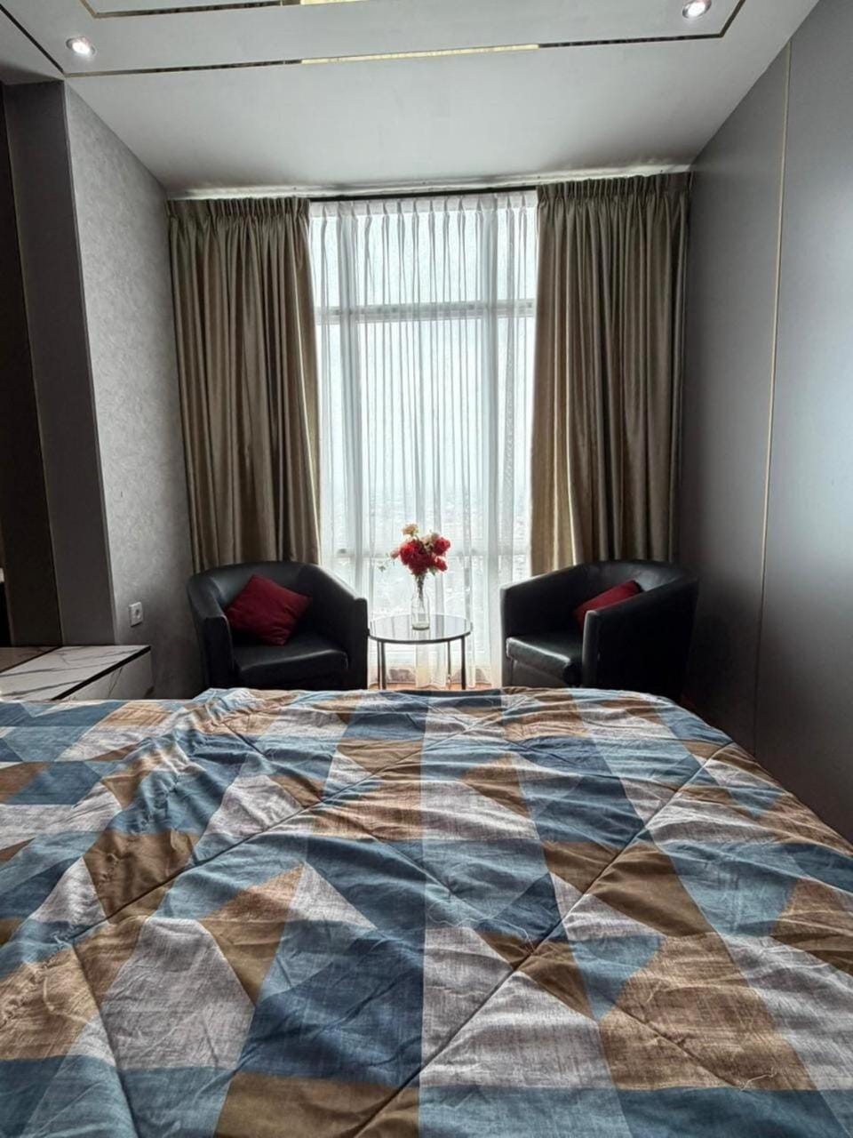 The Reiz Private Suite, Premium Condo Medan - No Pets Allowed Apartment in Indonesia