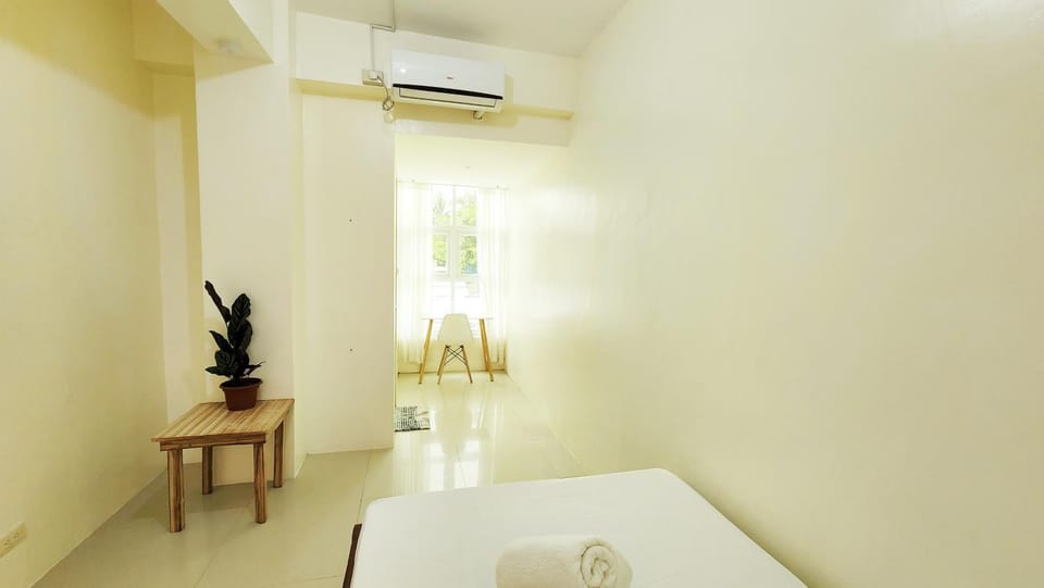 Hey Mojo Guest House by Bantayan Summerhouse Bed and Breakfast in Central Visayas