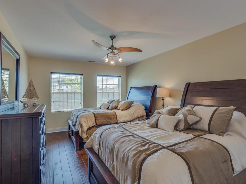 The Beachside Harborfront Hideaway Apartment in New Buffalo
