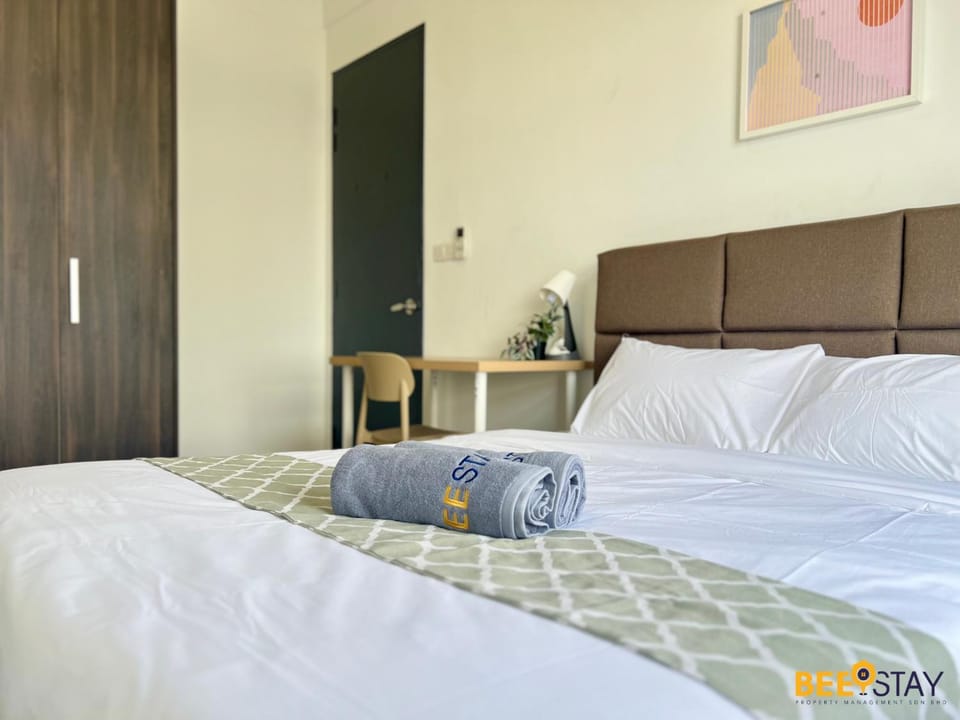 Cozy D Aman Puchong 8 pax with Pool & Gym- 3BR Apartment in Subang Jaya