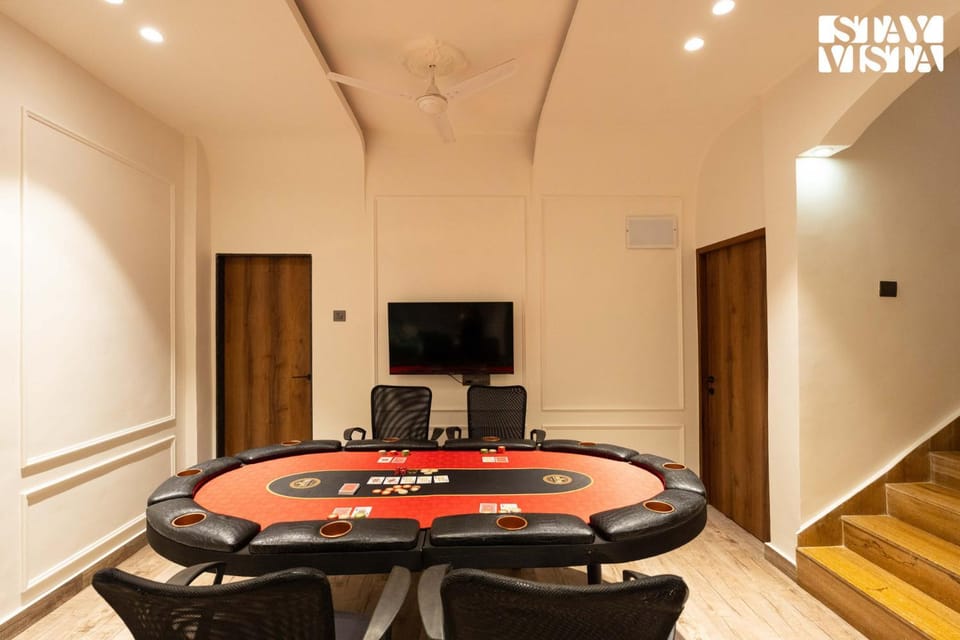 Game Room, TV and multimedia