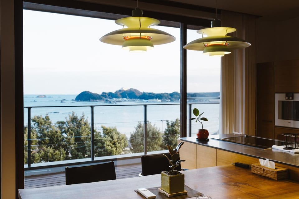 The House of Ocean Bed and Breakfast in Japan
