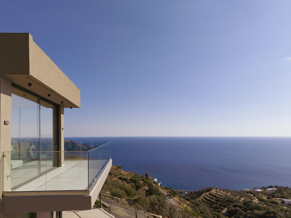 Property building, View (from property/room), Balcony/Terrace
