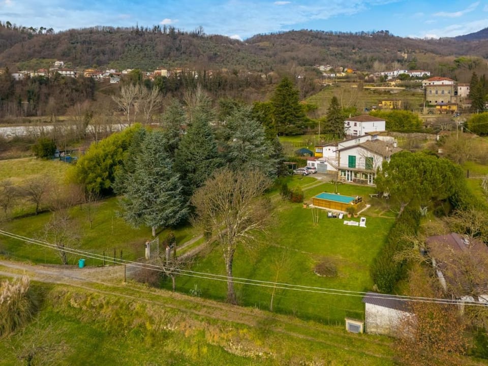 Villa del ponte House in Province of Massa and Carrara