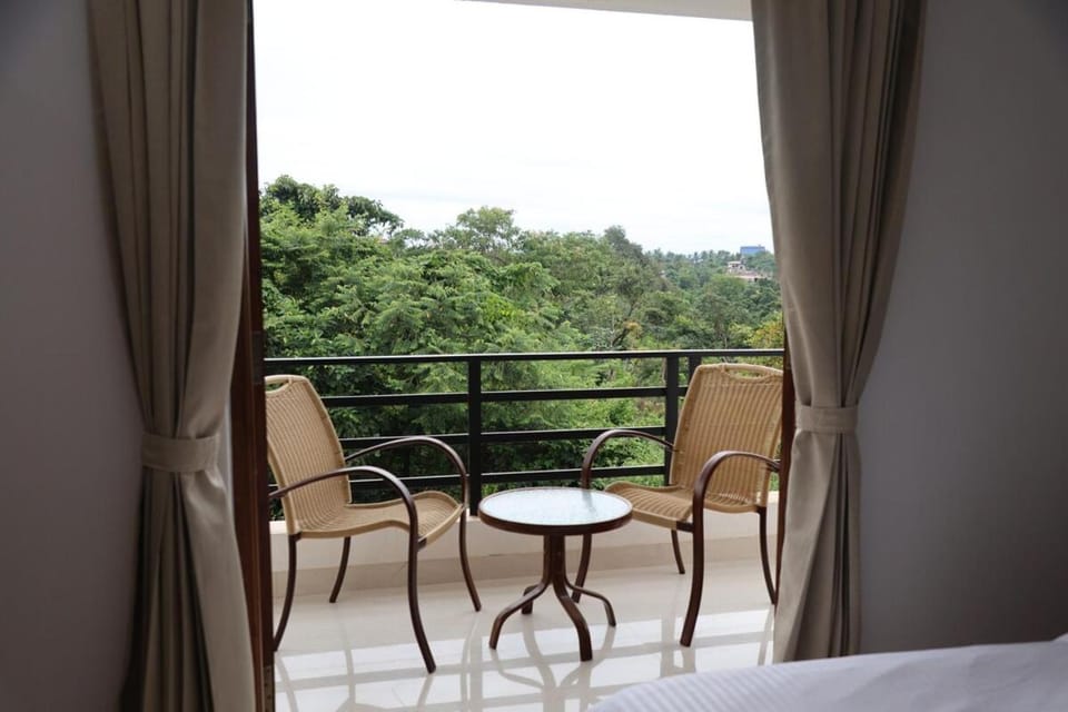 2BHK With Pool FullyFurnished Apartment in Goa, India