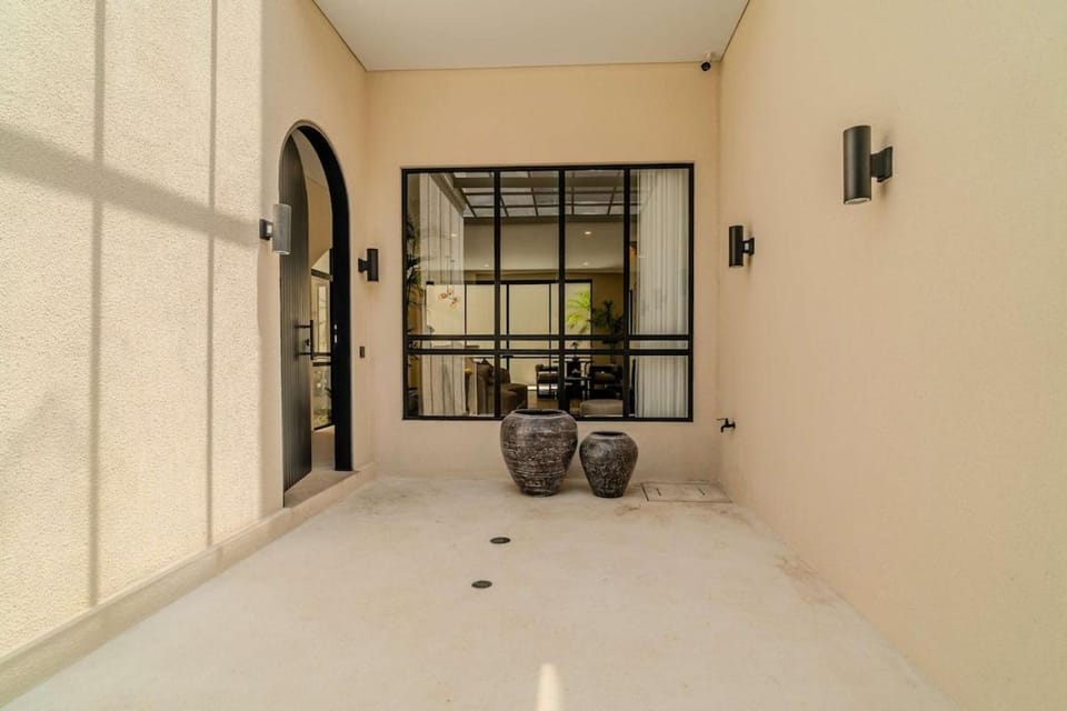 The Carter Townhouse Canggu 2BR Walking Distance to Beach Villa in North Kuta