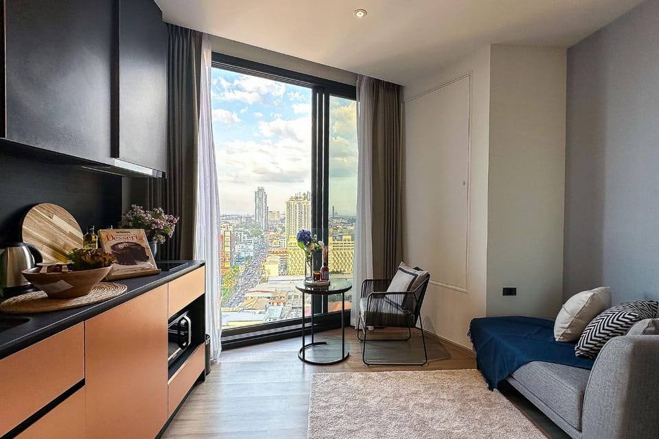 City view, kitchen