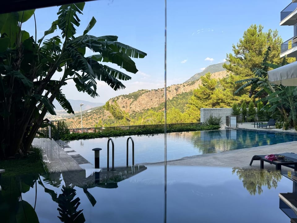 Day, Natural landscape, Garden, Garden view, Mountain view, Pool view, Swimming pool