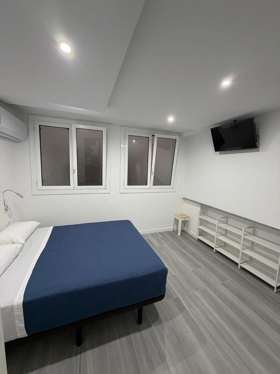 Hostel Hock Residences Bed and Breakfast in L'Hospitalet de Llobregat